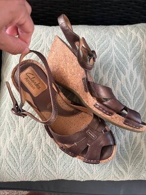 Clarks Brown Leather Woven Open-Toe Slingback Sandals